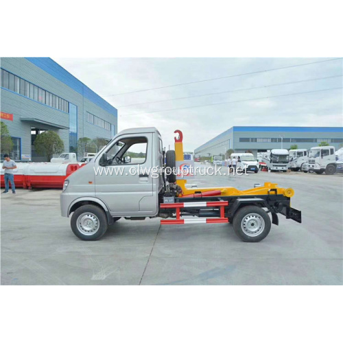 Small Hook Arm Loading Garbage Truck